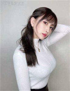 《美女任你躁免费视频-挪威的森林截了一段小视频4分钟爱奇艺》