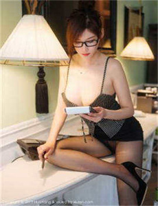 《欧美丰满大乳无码少妇-陈文天》