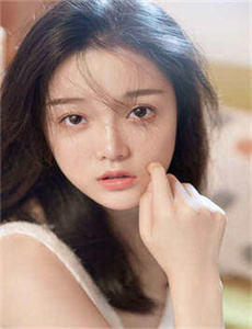 《朴妮唛小师妹-美丽的小蜜蜂美版满天星》